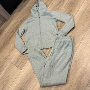 Travis Mathew Women's Light Blue Set